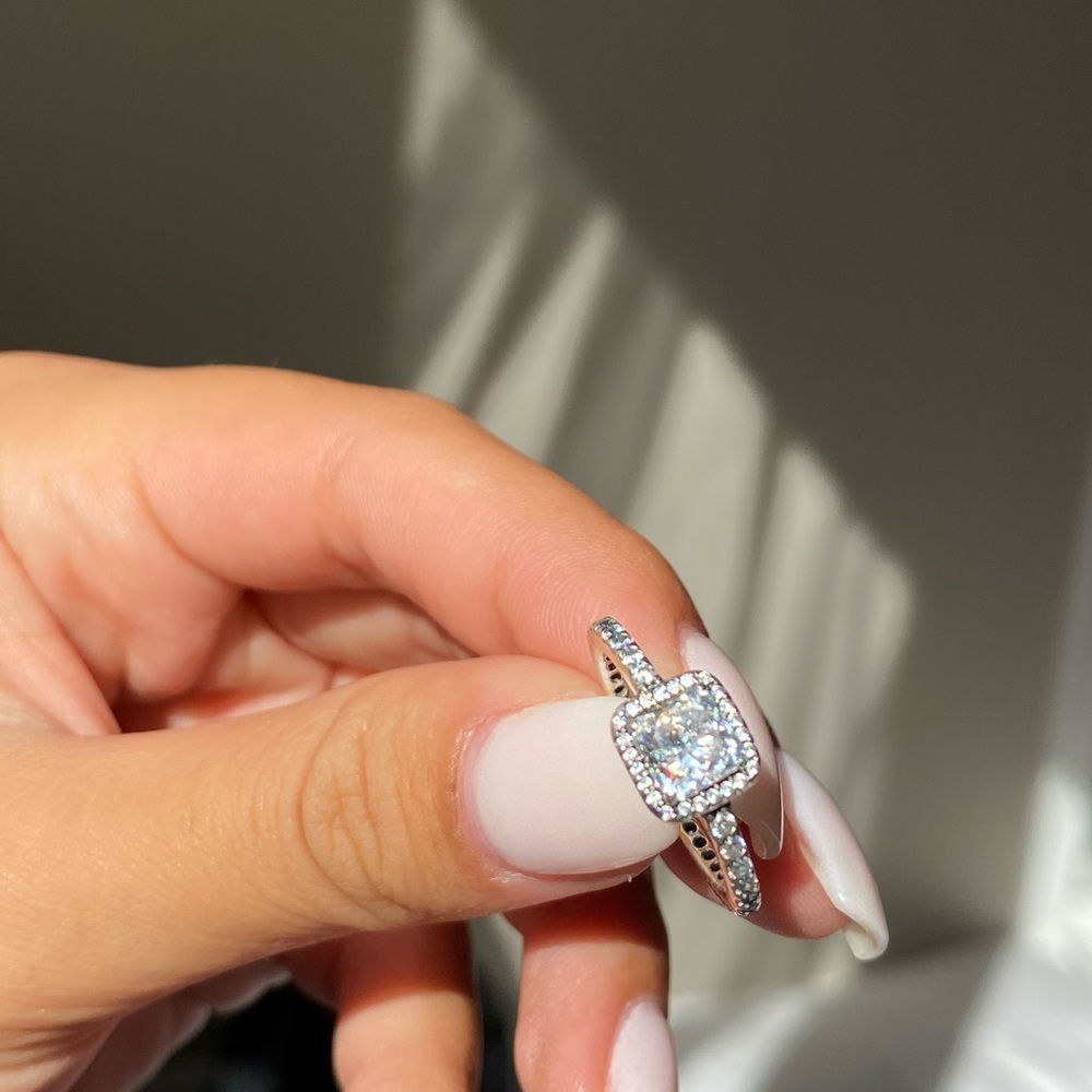pandora ring size 6 perfect condition - Picture 4 of 5